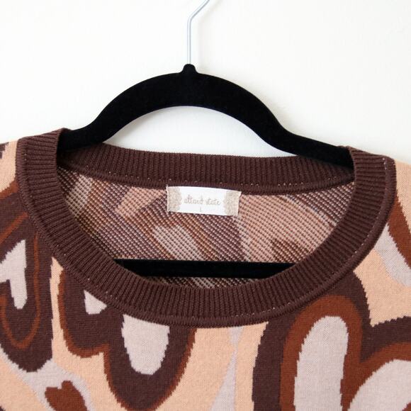 NWOT Altar'd State Beige Brown Retro Hearts Cropped Sweater Large - Picture 4 of 6